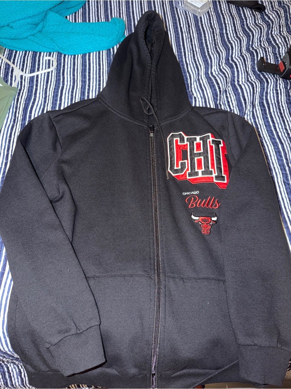 Chicago Bulls Black Zip-Up Hoodie - CHI Logo